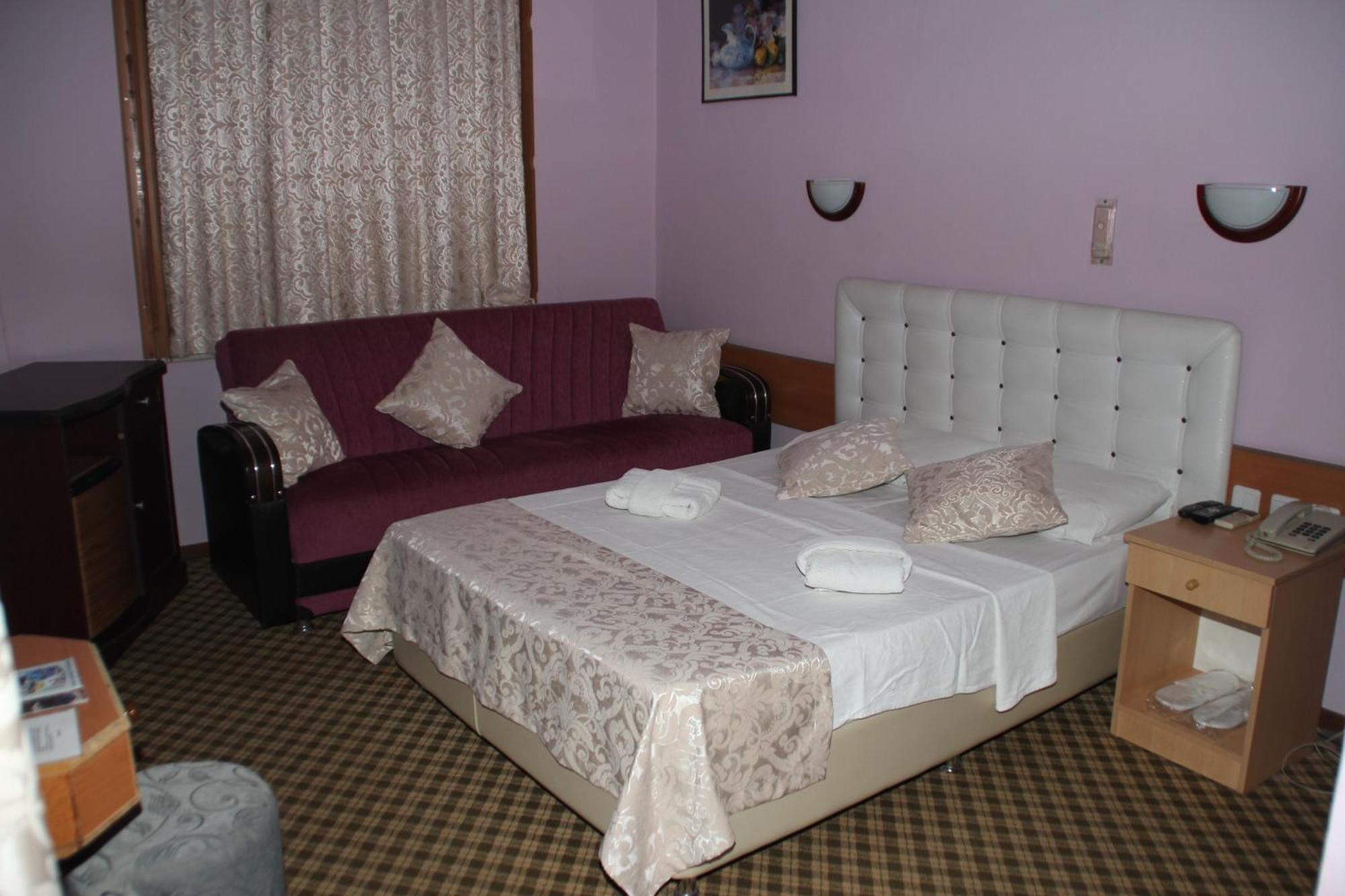 Hotel Karyatit Kaleici Antalya Buitenkant foto
