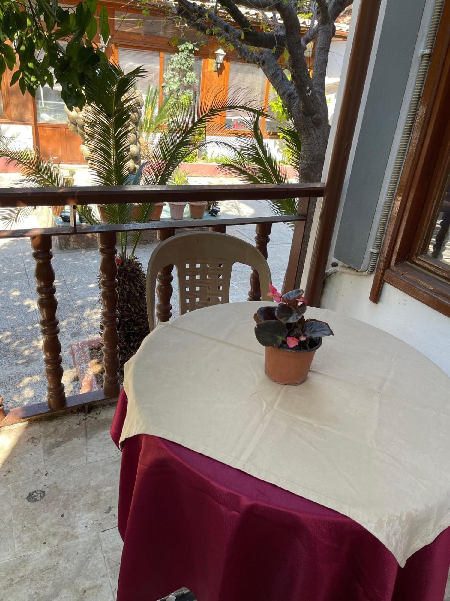 Hotel Karyatit Kaleici Antalya Buitenkant foto