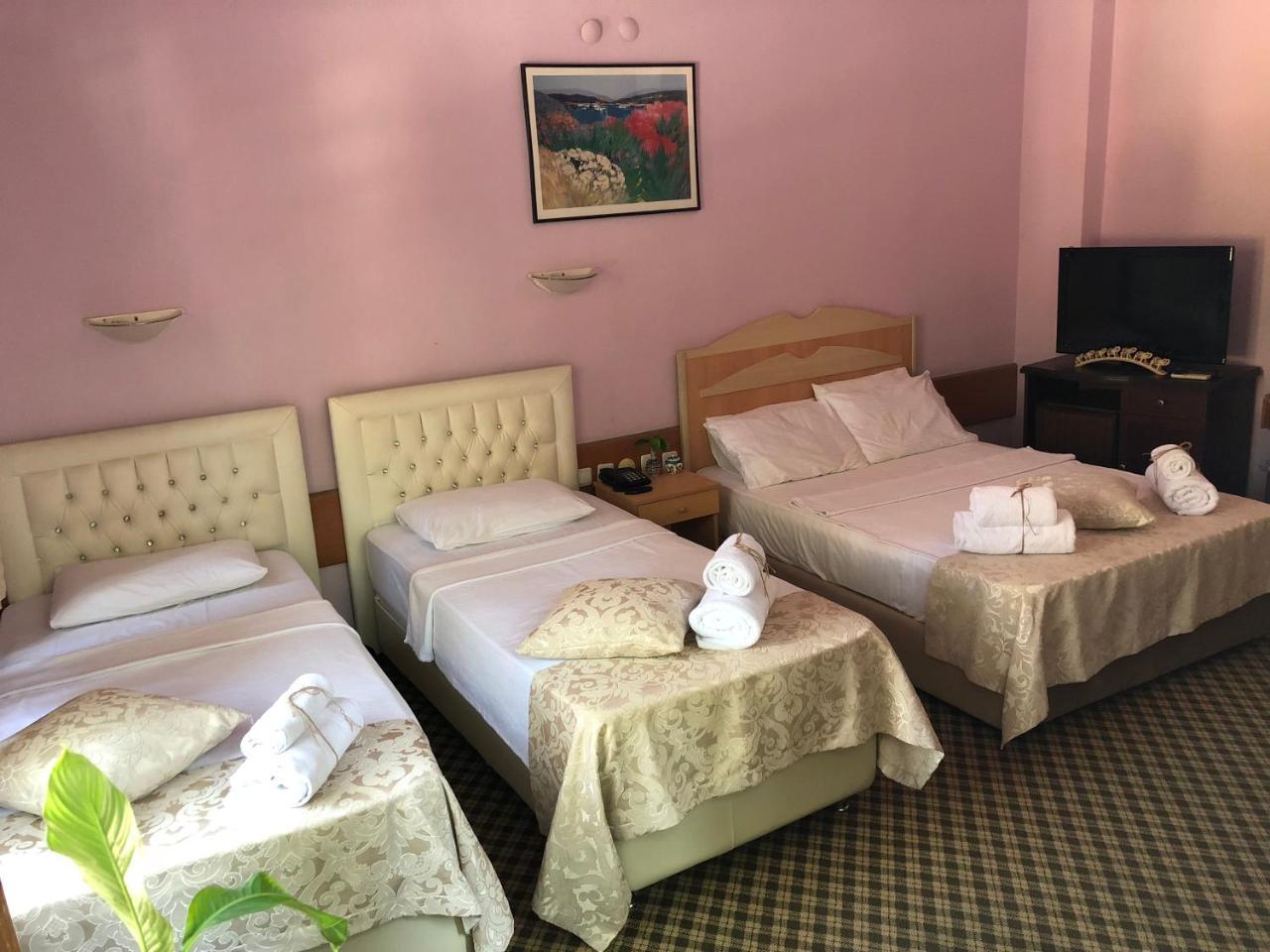 Hotel Karyatit Kaleici Antalya Buitenkant foto